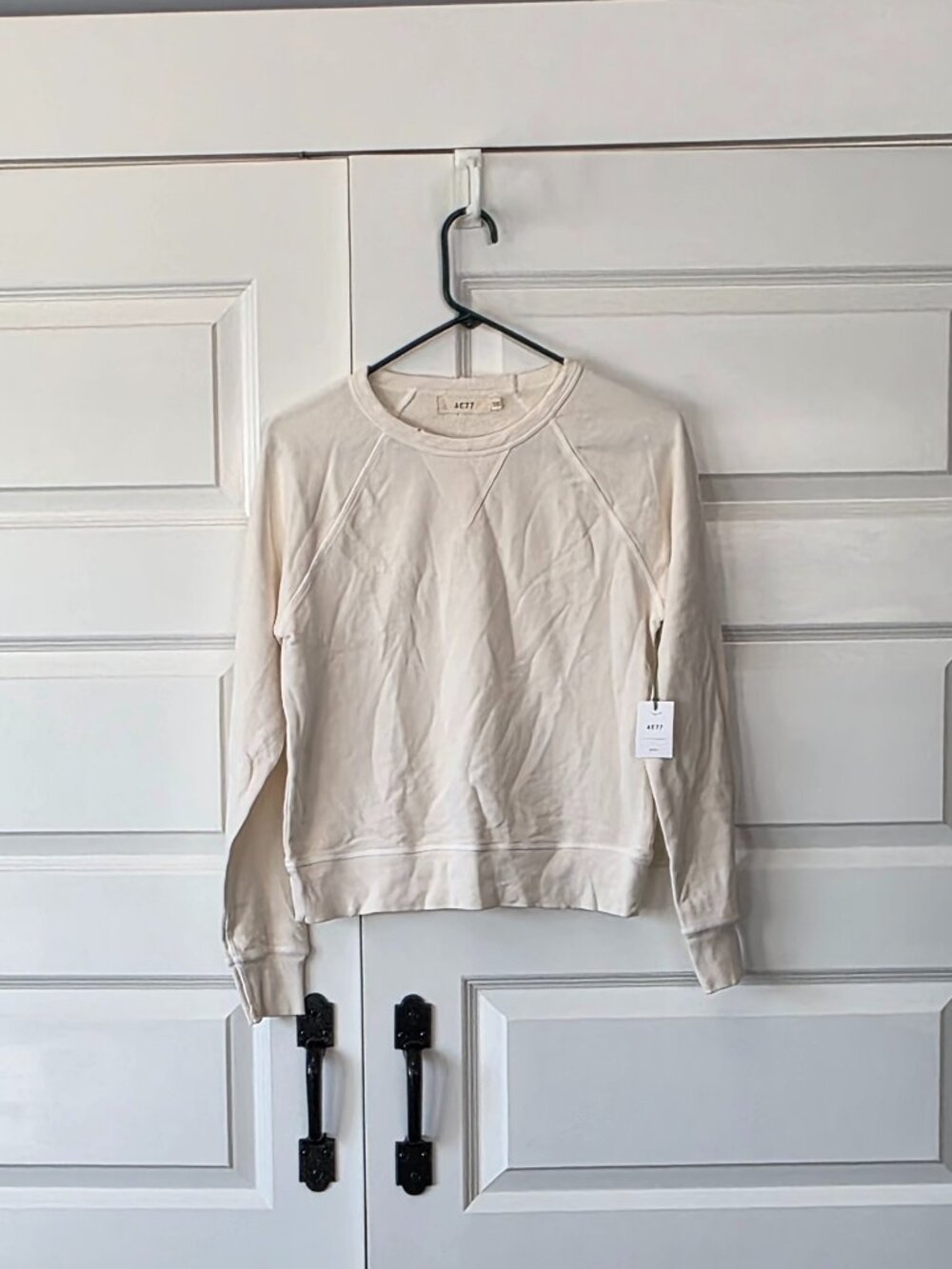 NWT: American Eagle AE77 Premium Distressed Crewneck Sweatshirt